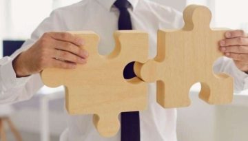 employer of record companies vs professional employer organization